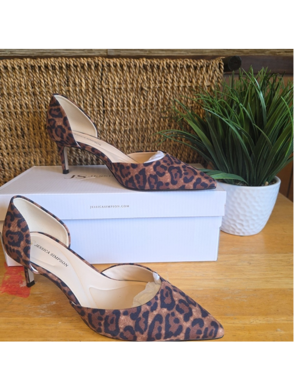 Jessica Simpson Quinnlyn Womens Pointed Closed Toe Stiletto Heel Leopard Sz 6.5